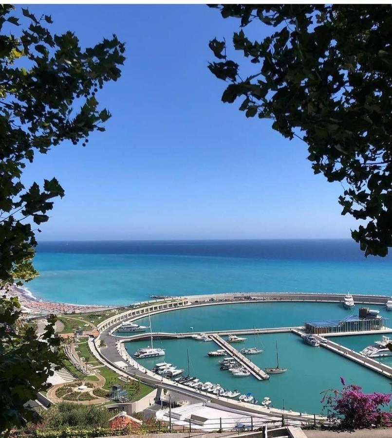 B&B Torre Porta Marina Ventimiglia Exterior photo