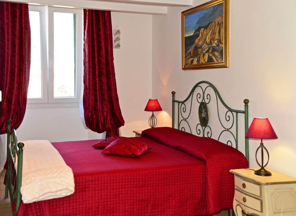 B&B Torre Porta Marina Ventimiglia Room photo